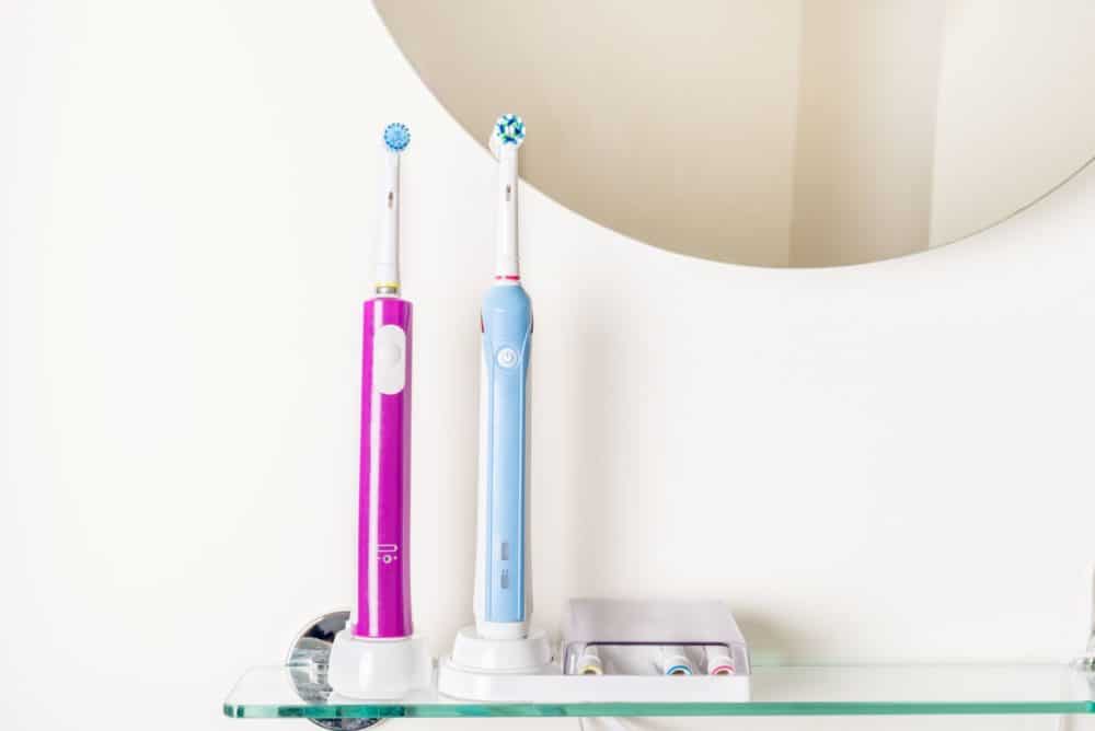 Manual vs Electric Toothbrushes